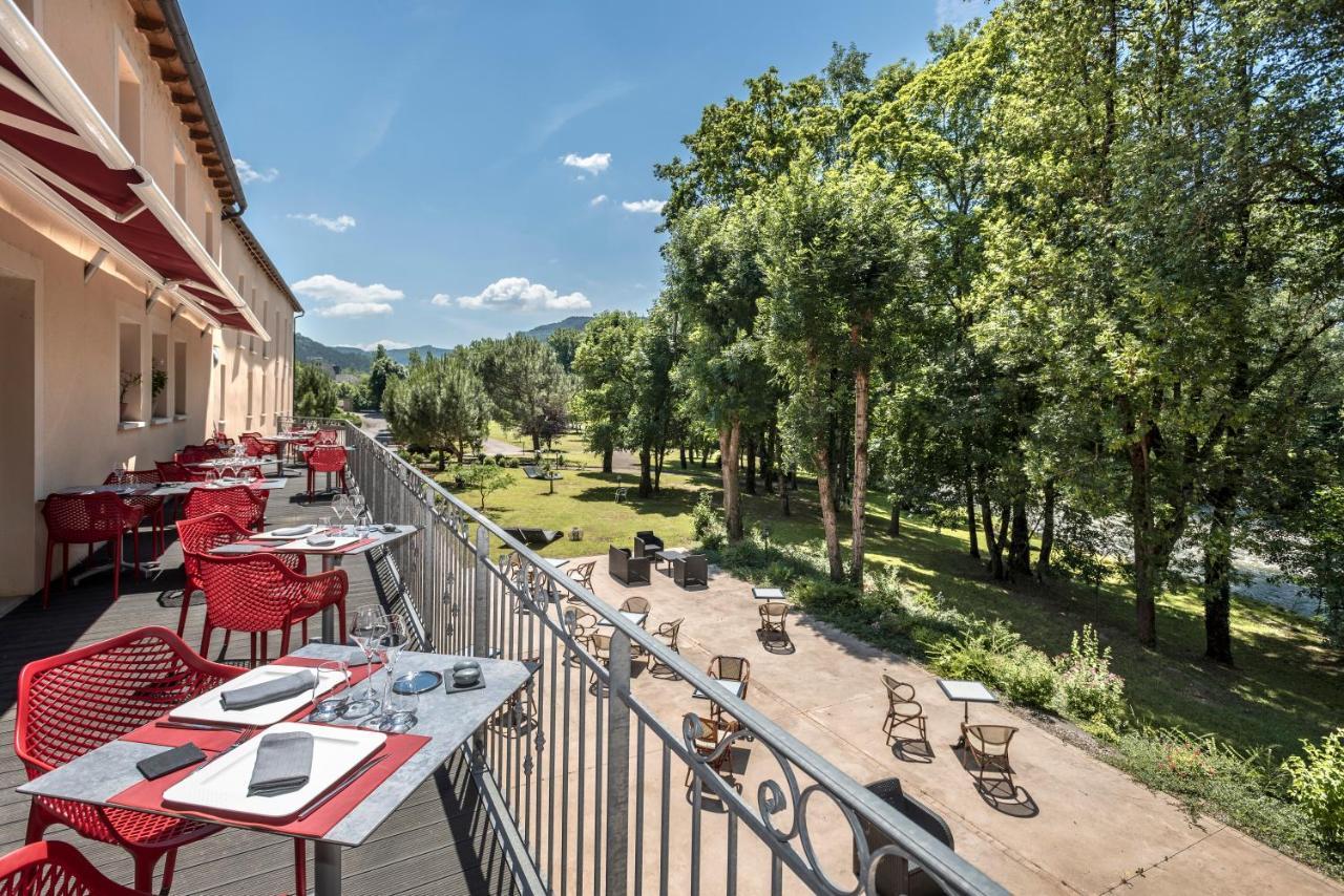 Logis Hotel Restaurant Les 2 Rives - A75, En Bordure De Riviere Banassac Eksteriør bilde